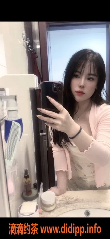 广州楼凤-天河玥儿，鸳鸯浴与69式体验，水费500p起