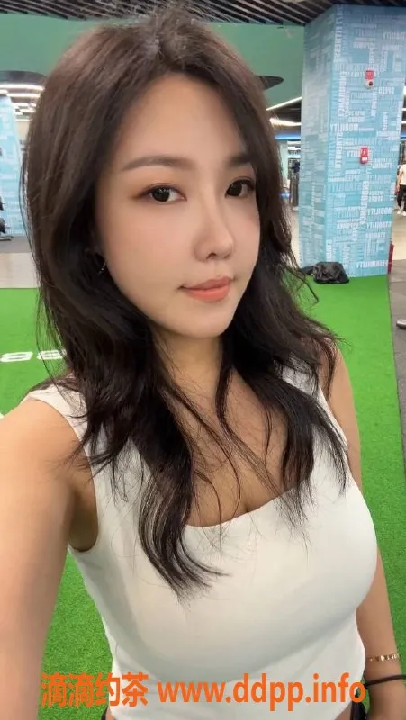 广州楼凤-海珠董小姐，爆乳美人800/p，视频验证！