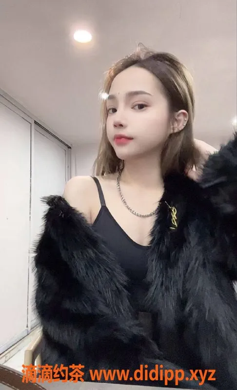 深圳楼凤资源信息,龙华艾可，800元起，热情服务不容错过！