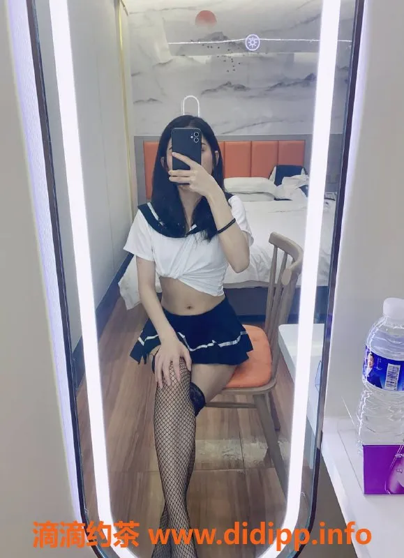 广州楼凤-天河嫩妹小七，中越混血，超值600/1