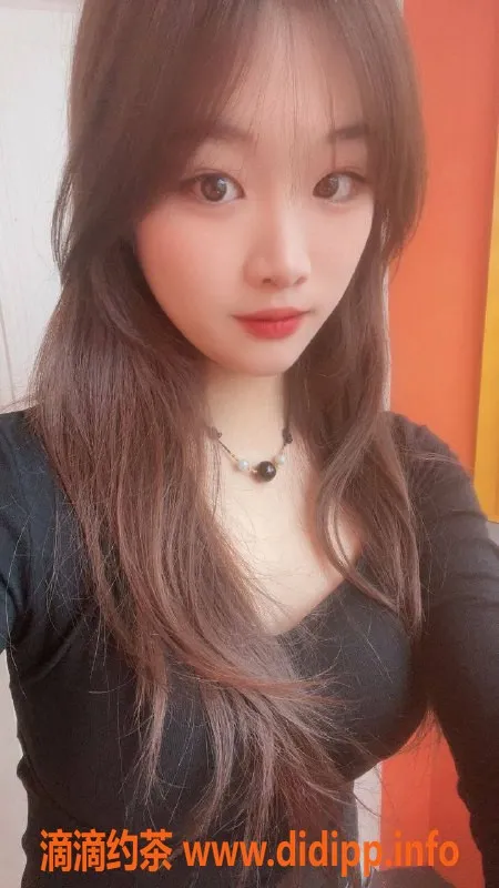 广州楼凤资源信息,天河嫩妹小曦月，600元让你体验