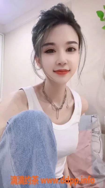 北京楼凤-朝阳区小白，1200起步，五套口服务