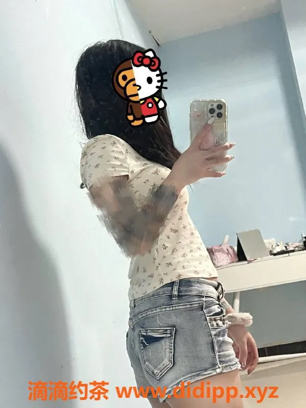 广州楼凤-白云嫩妹小静静，视频验证，600元/1