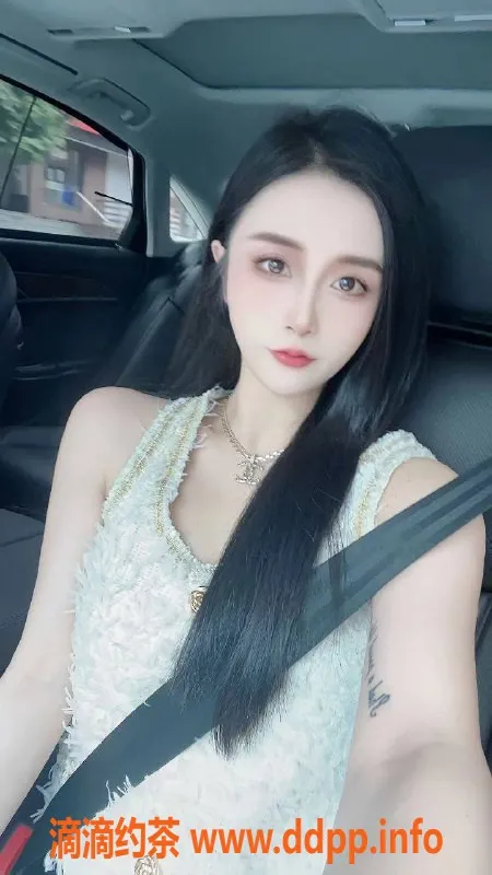 广州楼凤-天河KK，一字马女神，988元约玩