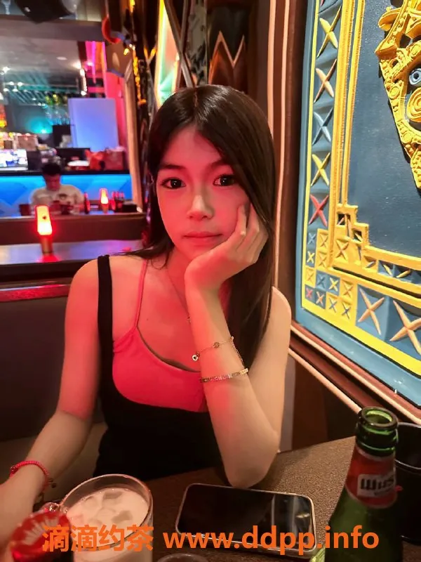 广州楼凤-广州北鸢，600元超值嫩妹服务