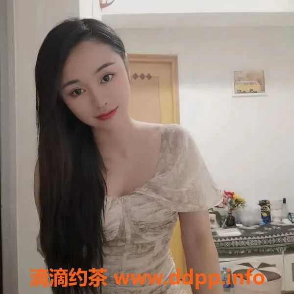 广州楼凤-广州番禺潇潇 22岁胸围32C超配合服务