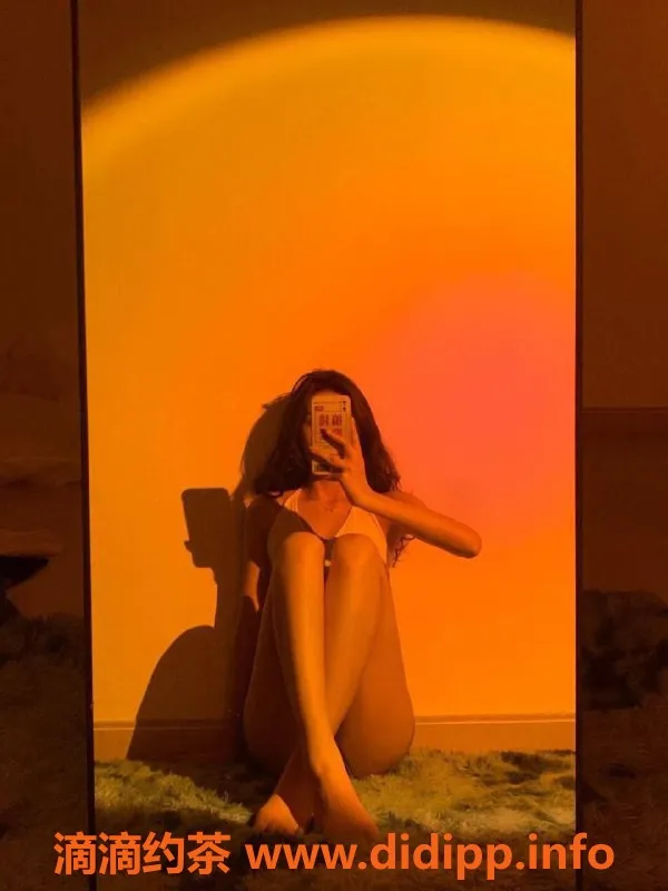 深圳楼凤-福田木瓜：168cm C杯，900元体验不一样的服务