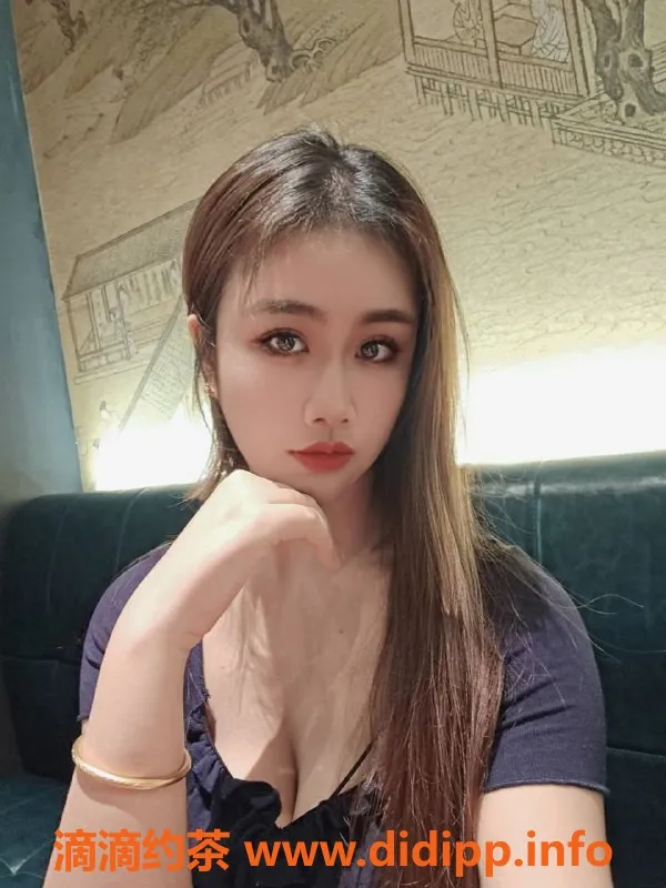 广州楼凤资源信息,天河莉莉，爆乳尤物，700元约会体验