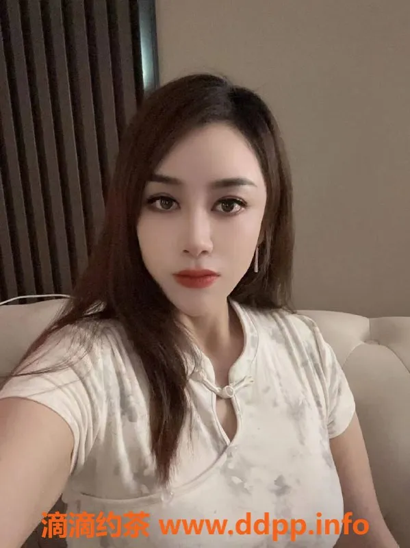 广州楼凤-天河小艾，瑜珈女神，900元约体验