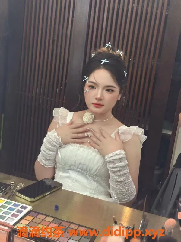 广州楼凤-黄埔嫩妹旦旦，600元服务，靠谱验证！