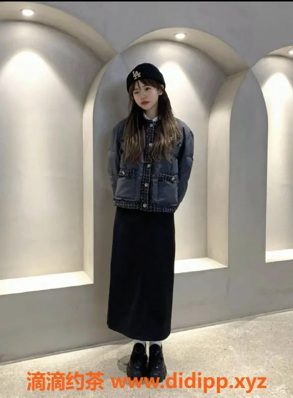 杭州上门服务-拱墅区龙七七，26岁，45kg，热情服务