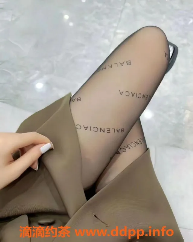 杭州上门服务资源信息,小妖晶 160CM/90斤/24岁 高级服务400元起