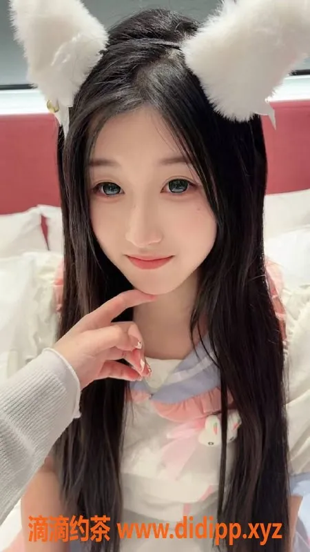 深圳楼凤-深圳南山洋芋，18岁163cm，95斤，千元档