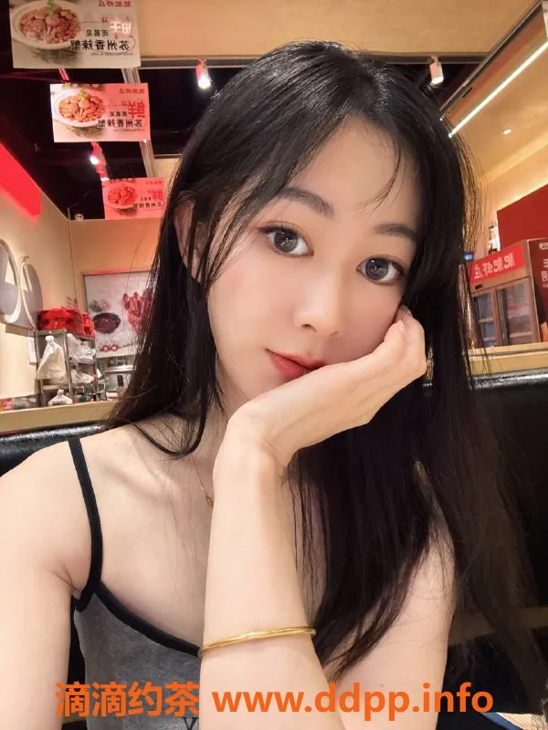 广州楼凤-白云嫩妹逗逗，800元约会体验