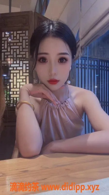 深圳楼凤资源信息,宝安叶子，暖心服务，千元以下，深喉调情