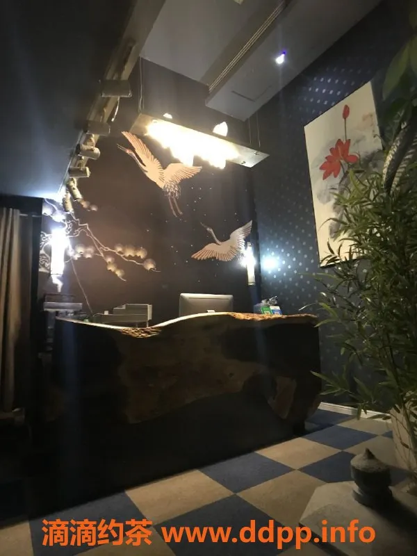 深圳楼凤资源信息,极品花魁雪铜雀，超高颜值情景Spa