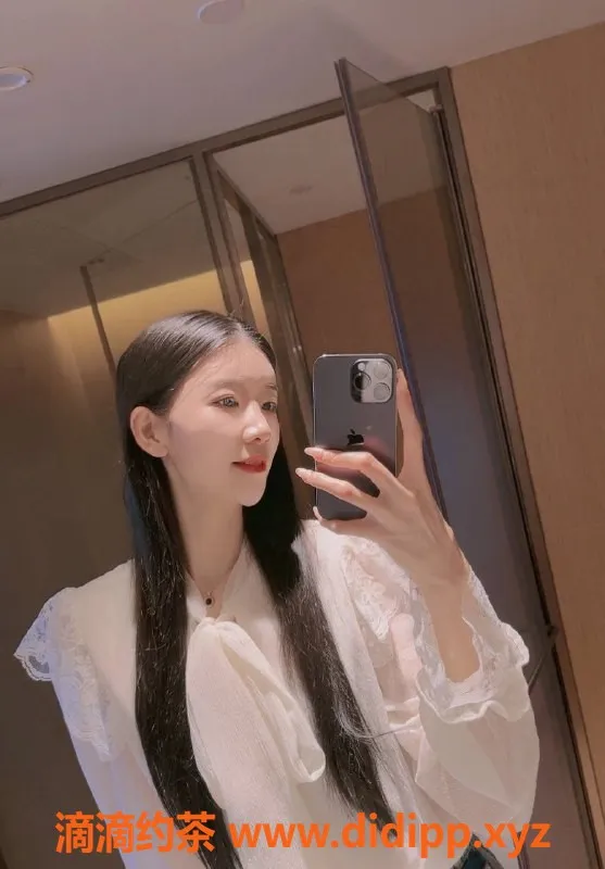 杭州上门服务-优雅雅菲 178cm 23岁 1.8k上门服务