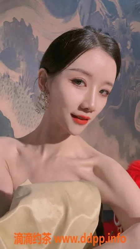 杭州上门服务-优雅雅菲 178cm 23岁 1.8k上门服务