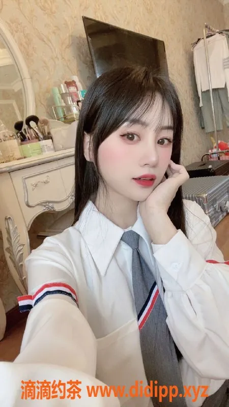 杭州楼凤-上城区小雪，170身高D罩杯，千元服务