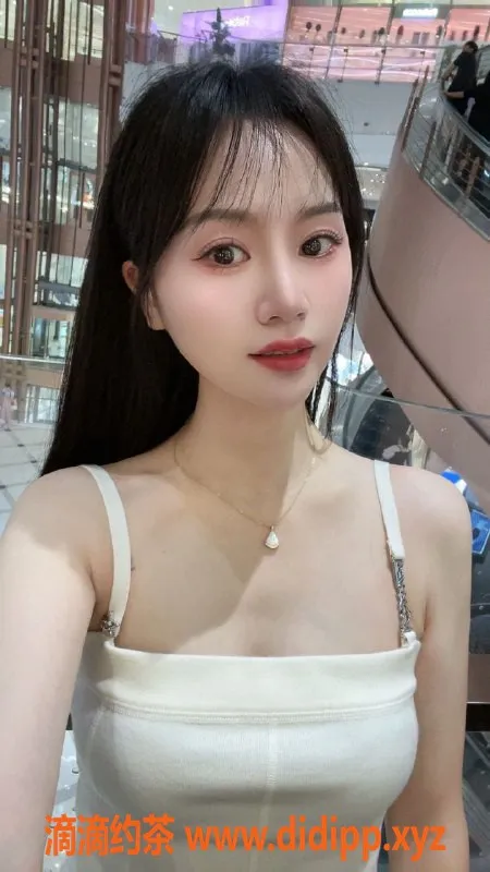 杭州楼凤-上城区小雪，170身高D罩杯，千元服务