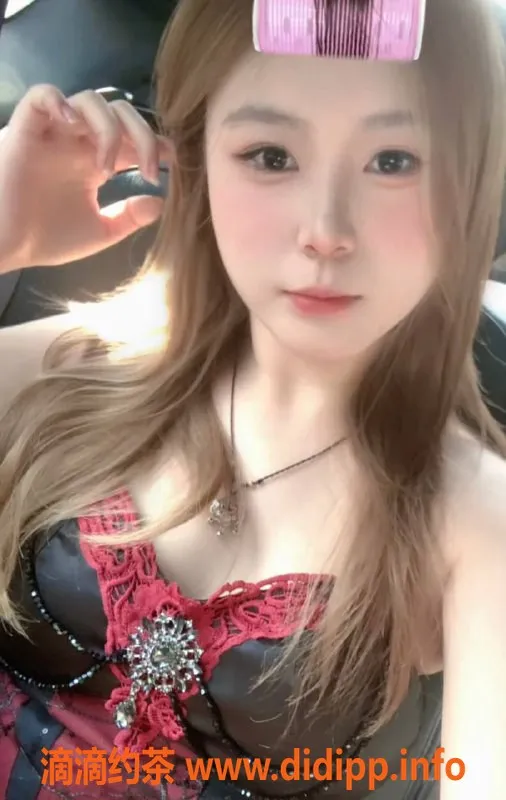 广州楼凤-天河嫩妹兔兔，视频验证，700元约哦！