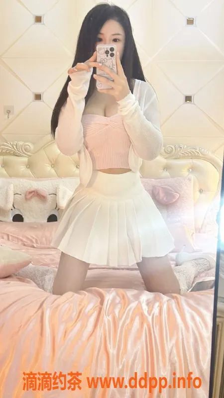 南京楼凤-鼓楼区小乔，24岁160cm巨乳软妹，8p超值体验