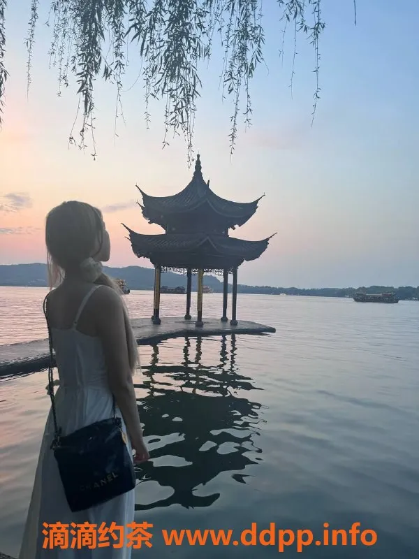 杭州上门服务资源信息,上城区可欣嫩妹，颜值高仅1300元起