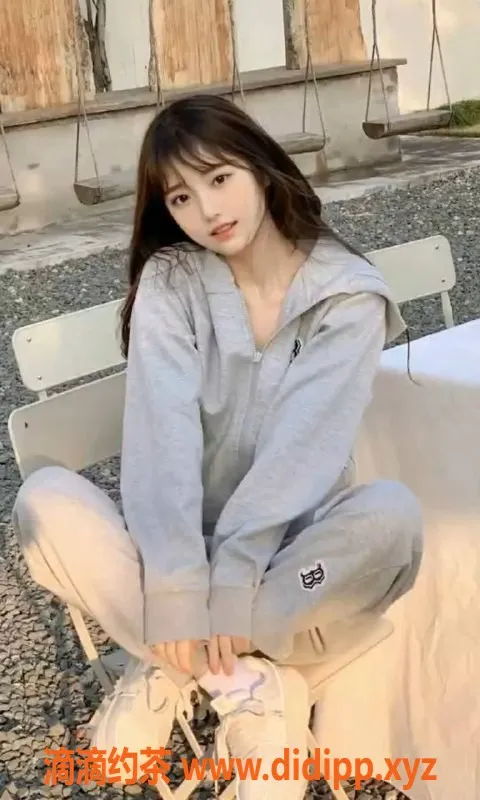 杭州楼凤-小仙女，171公分，18岁，热情服务包你满意！