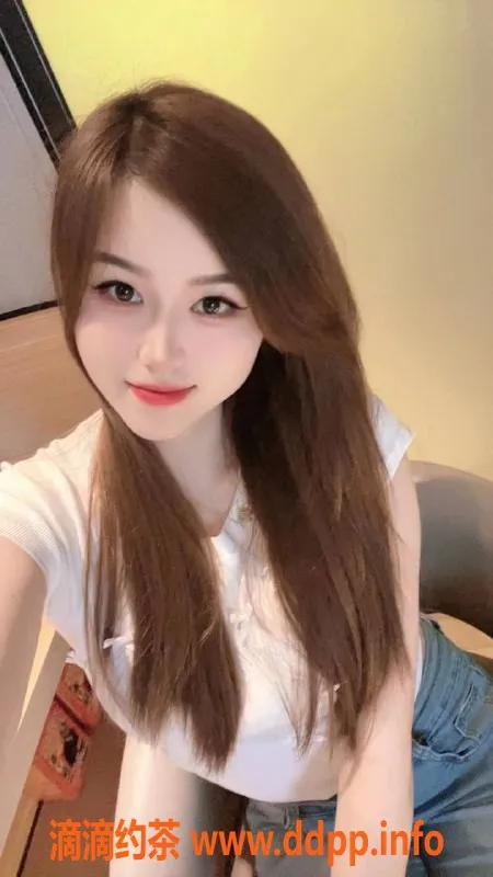 深圳楼凤-福田萱萱，1200元超值服务，吹箫调情不容错过