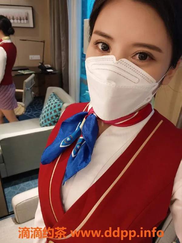 上海楼凤-浦东叶柒：颜值高胸D，170cm长腿靓妹