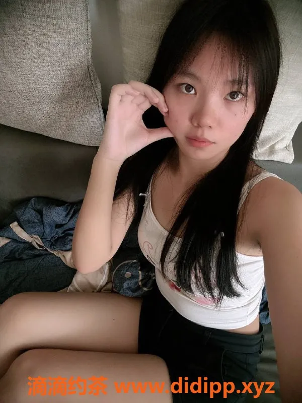 广州楼凤资源信息,海珠嫩妹可欣，视频验证800元享受服务