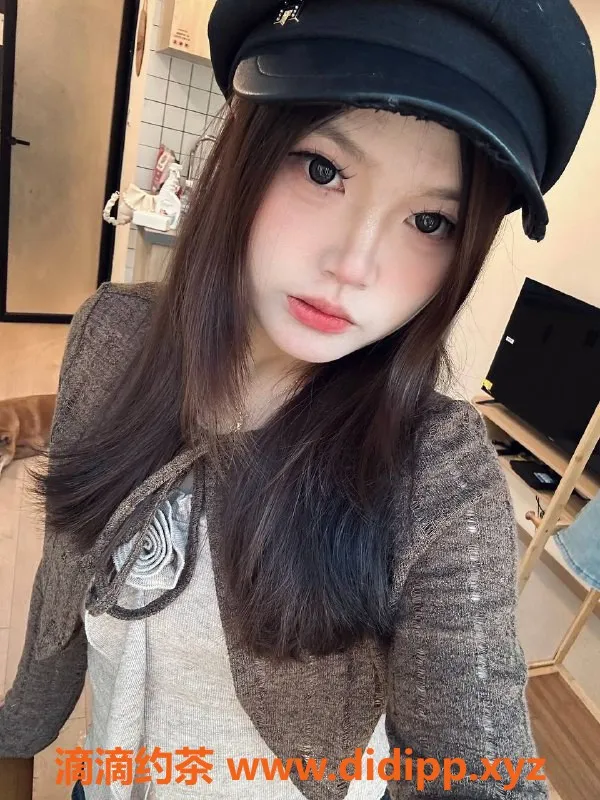 广州楼凤-番禺嫩妹球球，视频验证，600元服务等你来体验！