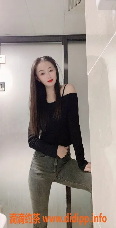 杭州楼凤-深圳梓萱，26岁，162cm，48kg，700元体验