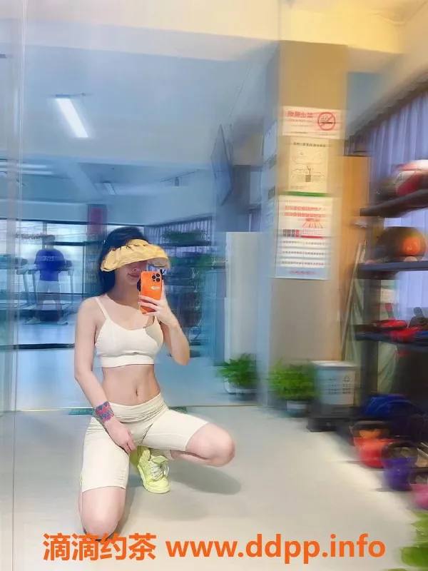 杭州上门服务-小野，175cm 性感联系人，特长健身与聊天，价格优惠