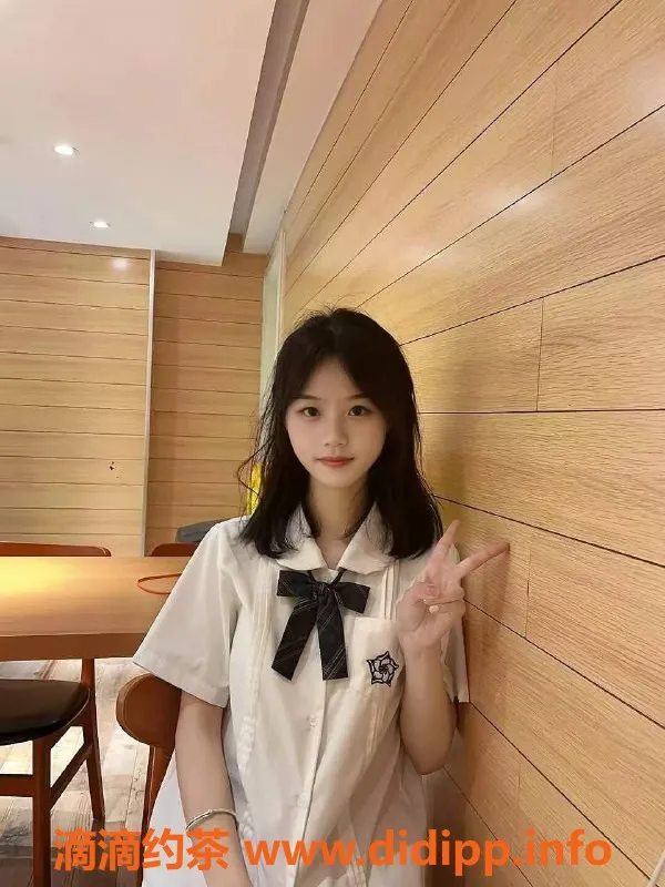 深圳楼凤-深圳宝安嫩妹怡怡，167cm 43kg 1200元起