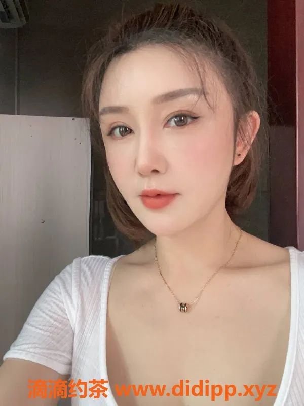 广州楼凤资源信息,天河小米，人妻风情，600元/1次