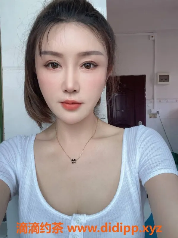 广州楼凤-天河小米，人妻风情，600元/1次