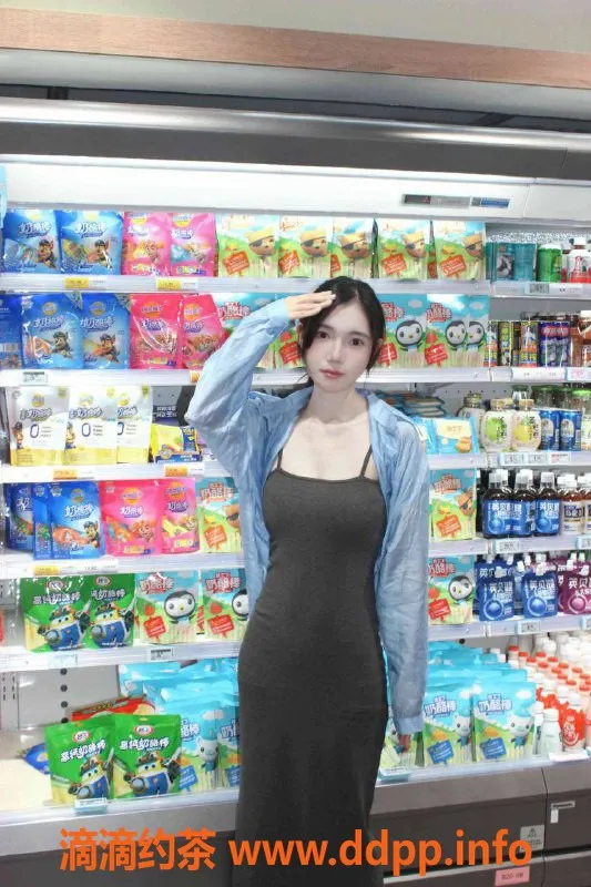 深圳楼凤-福田妮可，900元超值服务，尽享鸳鸯浴与调情