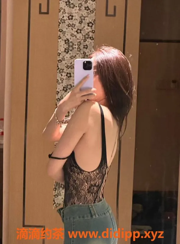 深圳楼凤资源信息,福田书宁，1800元享制服、丝袜服务