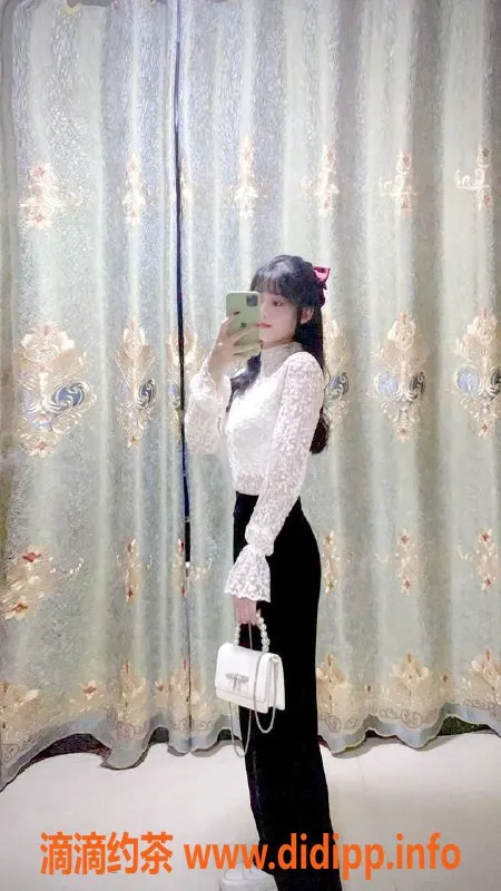 成都楼凤-成都大源青青，28岁、95体重，服务态度极佳