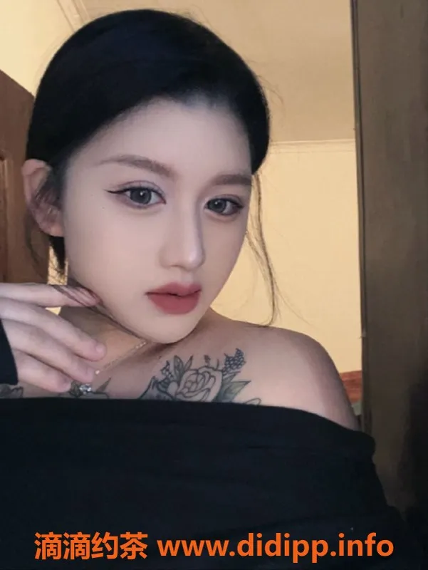 深圳楼凤-福田佳蕊，888p超值体验，优质服务等你来尝试