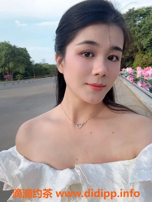 南宁楼凤-兴宁区雪梨，温柔贴心的服务体验