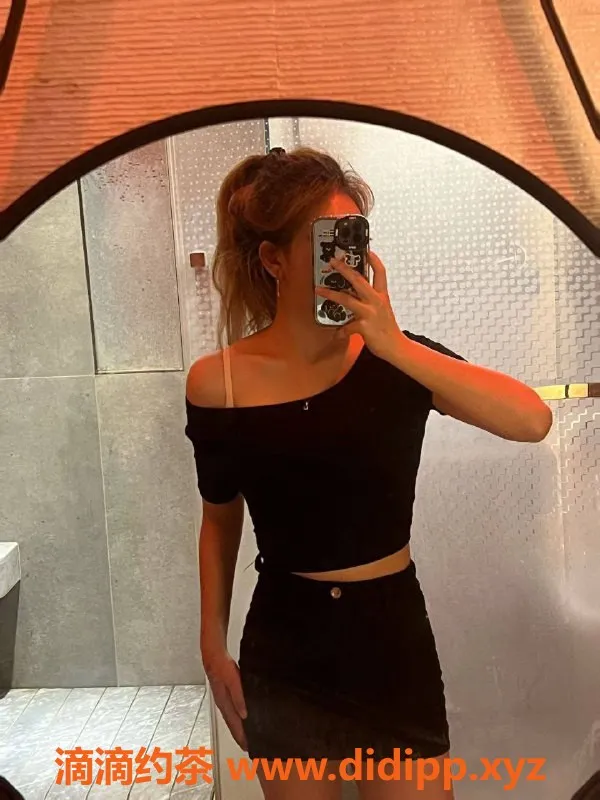 成都楼凤-成华区小小北，萝莉学妹，服务超棒！