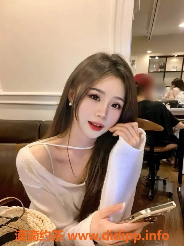 深圳楼凤资源信息,龙华可乐 173cm C杯 1100P起的高端服务