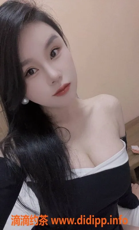 深圳楼凤-南山诗怡，170cm D罩杯，900元起服务