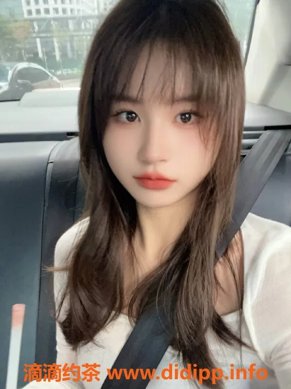 广州楼凤-天河CiCi，1500/1嫩妹Cos服务等你来约