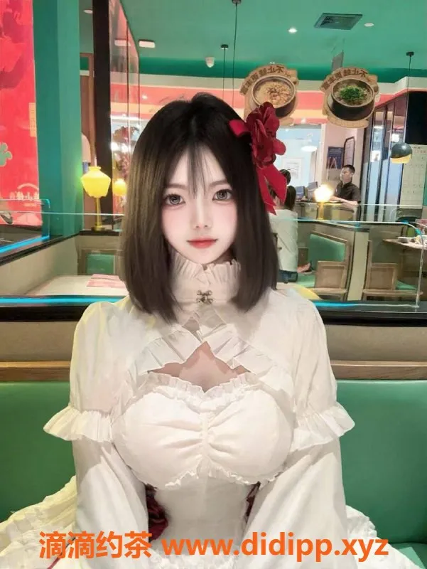 广州楼凤-白云嫩妹玖玖，8P夜课，超级大胸等你体验