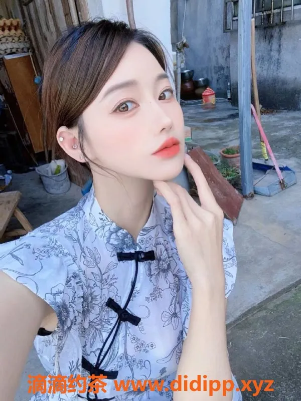 上海楼凤-闵行金玥玥22岁，36D嫩妹，800元起服务