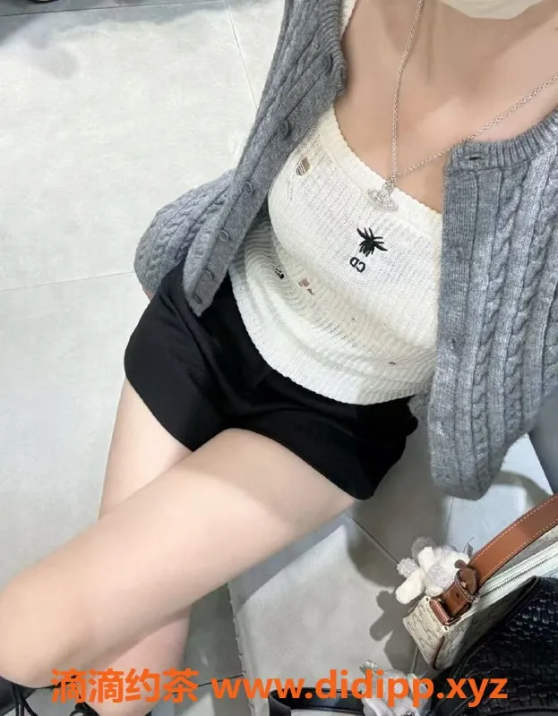 深圳楼凤-深圳福田好好吃饭，21岁嫩妹168b，三千元档