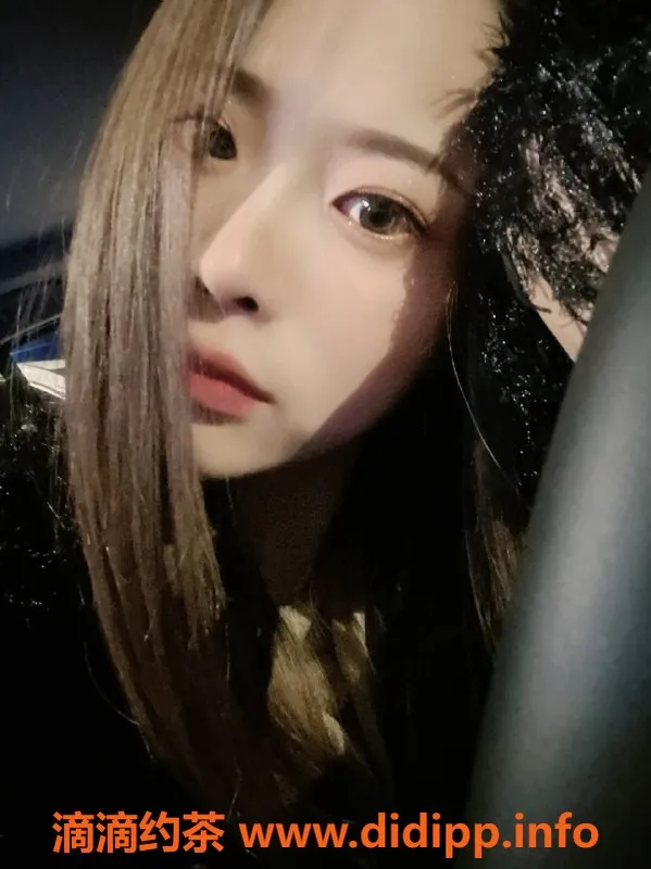 上海楼凤-苏沫，普陀嫩妹，163、43KG，1000元45分钟